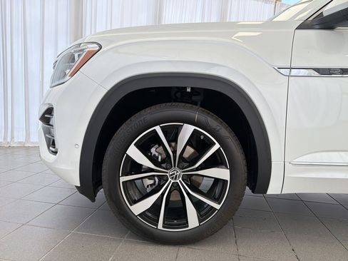 New 2026 Volkswagen Atlas SEL Premium R-Line image 12