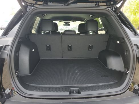 New 2026 Chevrolet Equinox LT w/ Convenience Package II AWD/4WD image 8