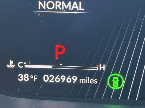 Used 2023 Acura MDX SH-AWD w/ Technology Package image 23