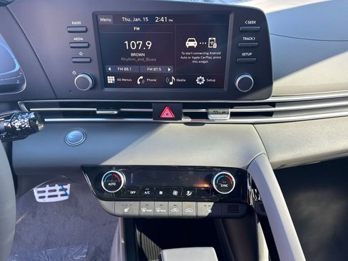 New 2026 Hyundai Elantra SEL Sport image 28