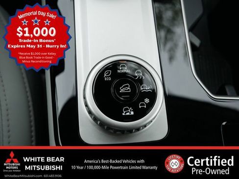 Used 2025 Mitsubishi Outlander SE AWD/4WD image 28