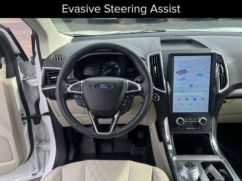 Used 2024 Ford Edge Titanium w/ Equipment Group 301A AWD/4WD image 16