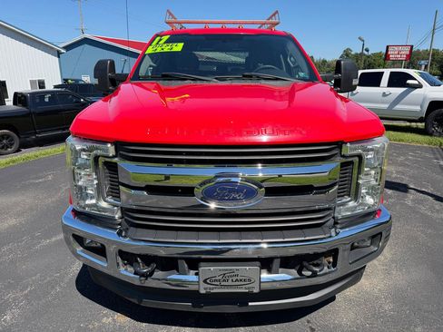 Used 2017 Ford F250 XLT w/ XLT Value Package AWD/4WD image 9