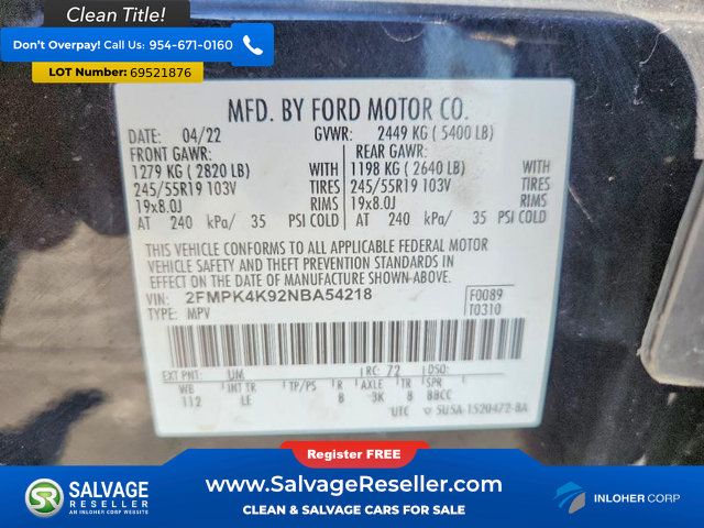 Used 2022 Ford Edge Titanium AWD/4WD image 16