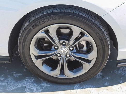 Certified 2023 Honda Accord EX image 10