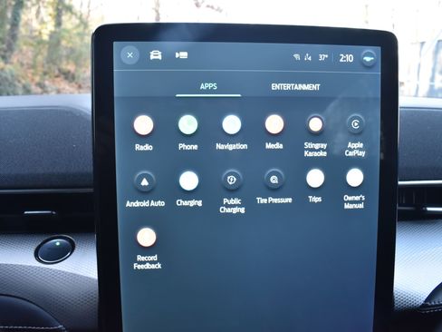 Used 2022 Ford Mustang Mach-E Select image 41