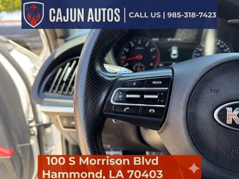 Used 2020 Kia Stinger GT1 RWD image 14