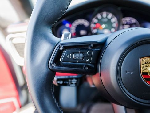 Certified 2023 Porsche Panamera Platinum Edition image 17