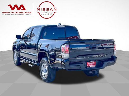 Used 2020 Toyota Tacoma TRD Sport w/ Technology Package RWD image 9