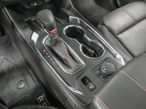 Used 2023 Chevrolet Traverse RS w/ LPO, Floor Liner Package image 23