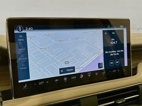 Used 2024 Lincoln Corsair Grand Touring image 13