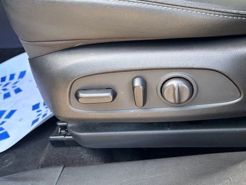 Used 2023 Chevrolet TrailBlazer ACTIV w/ Sun and Liftgate Package image 16