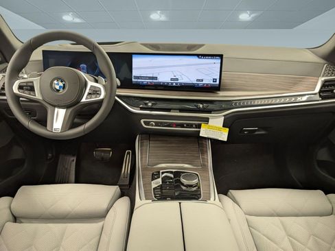 New 2026 BMW X5 xDrive40i w/ M Sport Package image 17