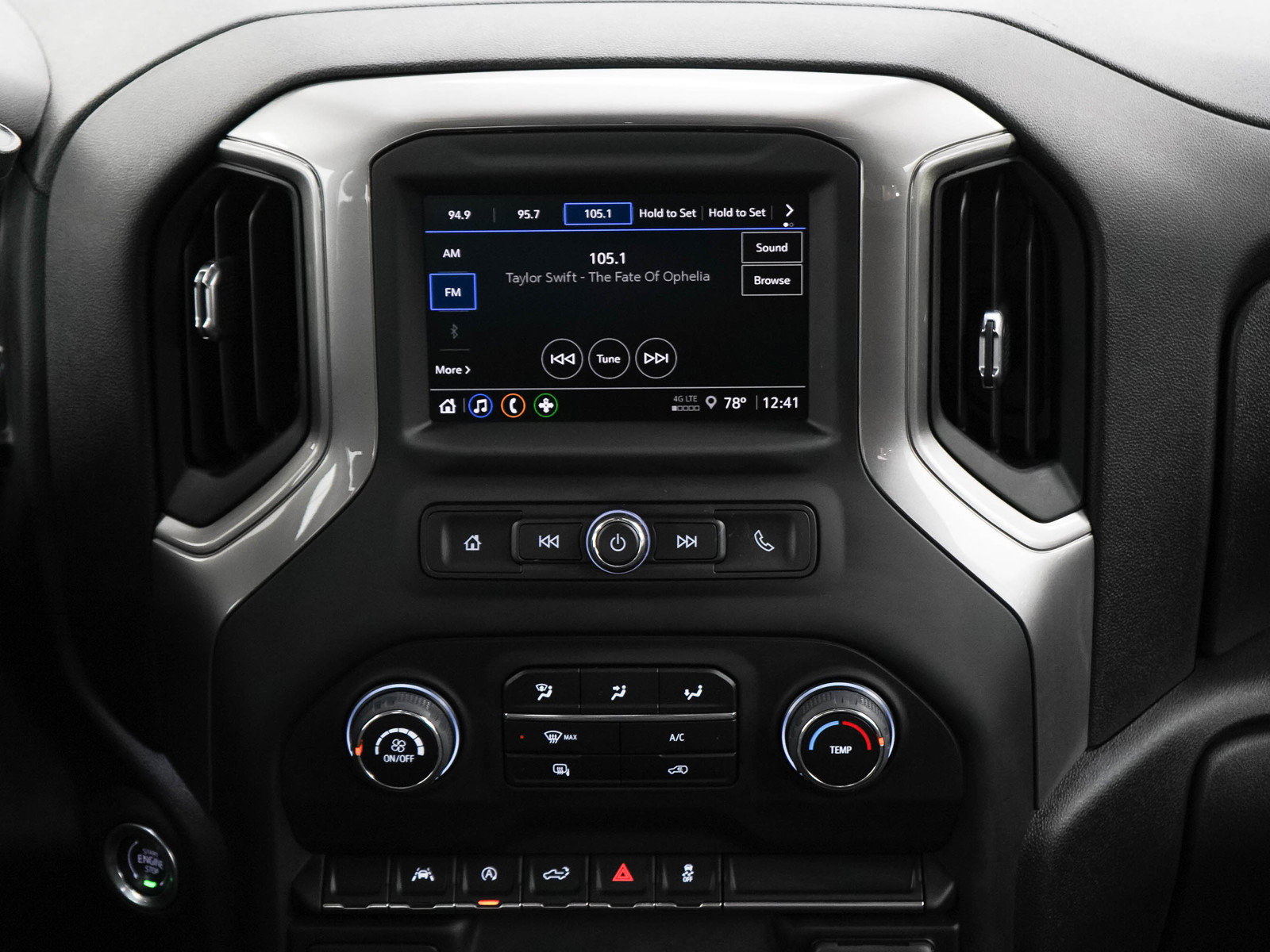 Used 2024 Chevrolet Silverado 1500 W/T w/ WT Fleet Convenience Package AWD/4WD image 16