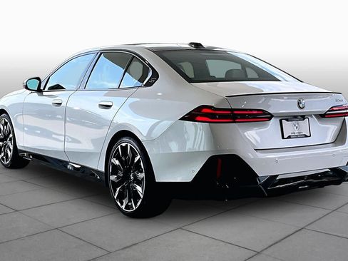 New 2027 BMW 530i w/ M Sport Package RWD image 12