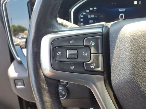 Used 2022 Chevrolet Silverado 1500 LT AWD/4WD image 28