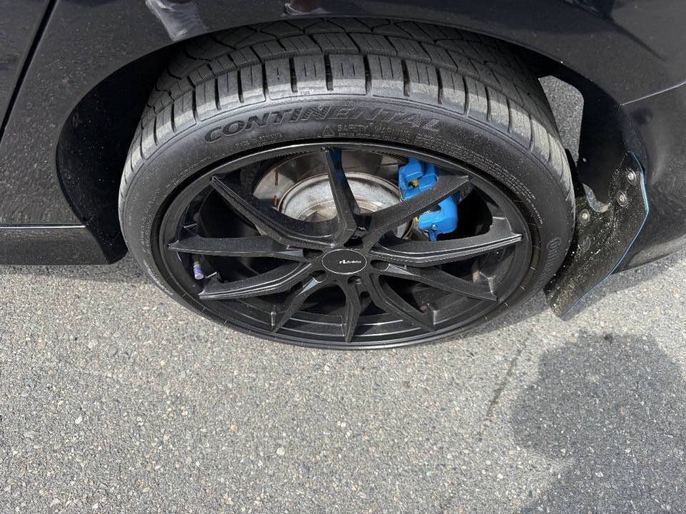Used 2017 Ford Focus RS AWD/4WD image 32