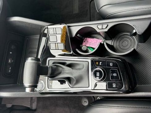 Used 2023 Kia Sportage EX image 20