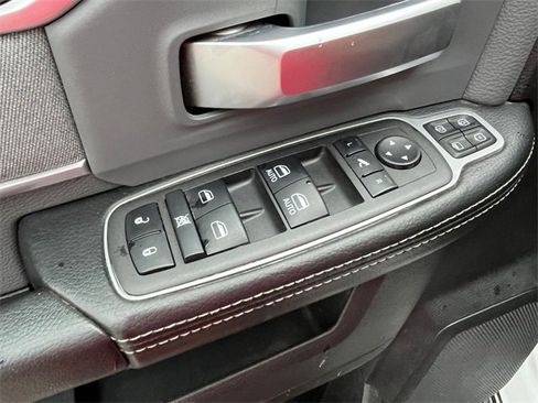 Used 2023 RAM 2500 Big Horn w/ Level 1 Equipment Group image 13