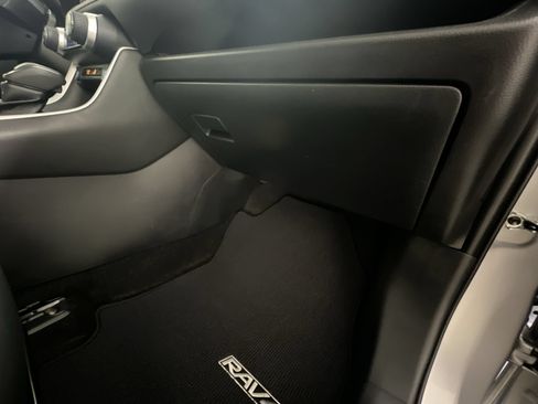 Used 2021 Toyota RAV4 XLE Premium FWD image 34