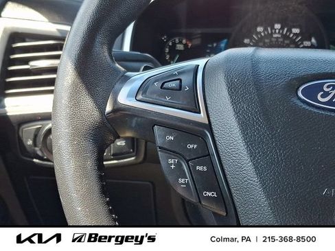 Used 2018 Ford Edge SEL w/ Equipment Group 201A AWD/4WD image 23