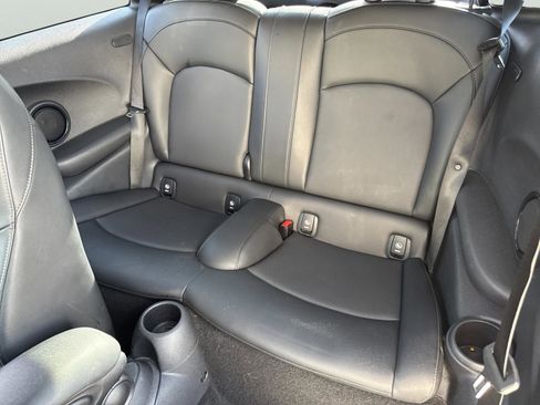 Used 2019 MINI Cooper S image 20