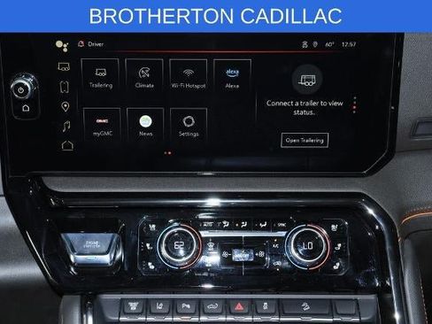 Used 2024 GMC Sierra 2500 AT4 w/ AT4 Premium Plus Package AWD/4WD image 23