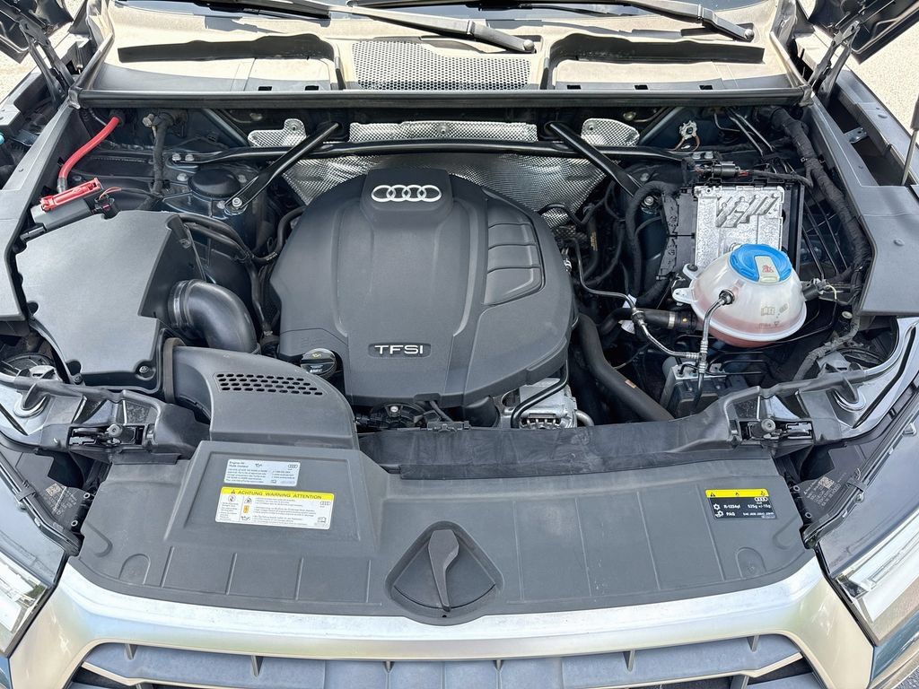 Used 2018 Audi Q5 2.0T Premium AWD/4WD image 34