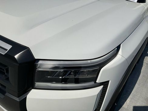 New 2025 Nissan Frontier PRO-4X w/ Pro Premium Package image 34