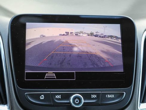 Used 2021 Chevrolet Malibu LT image 20