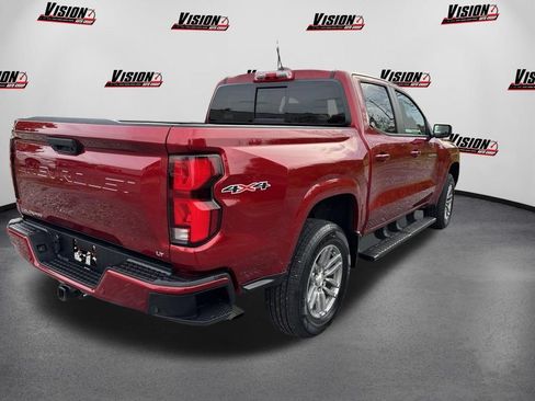 Used 2024 Chevrolet Colorado LT w/ LT Convenience Package III AWD/4WD image 5
