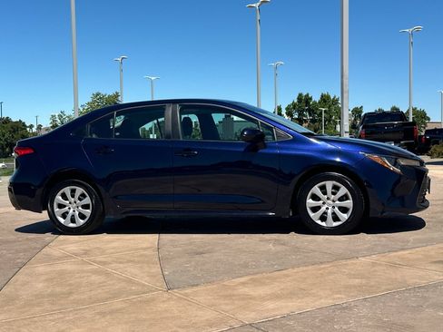 Certified 2024 Toyota Corolla LE FWD image 3