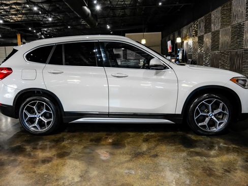 Used 2019 BMW X1 sDrive28i w/ Convenience Package FWD image 8