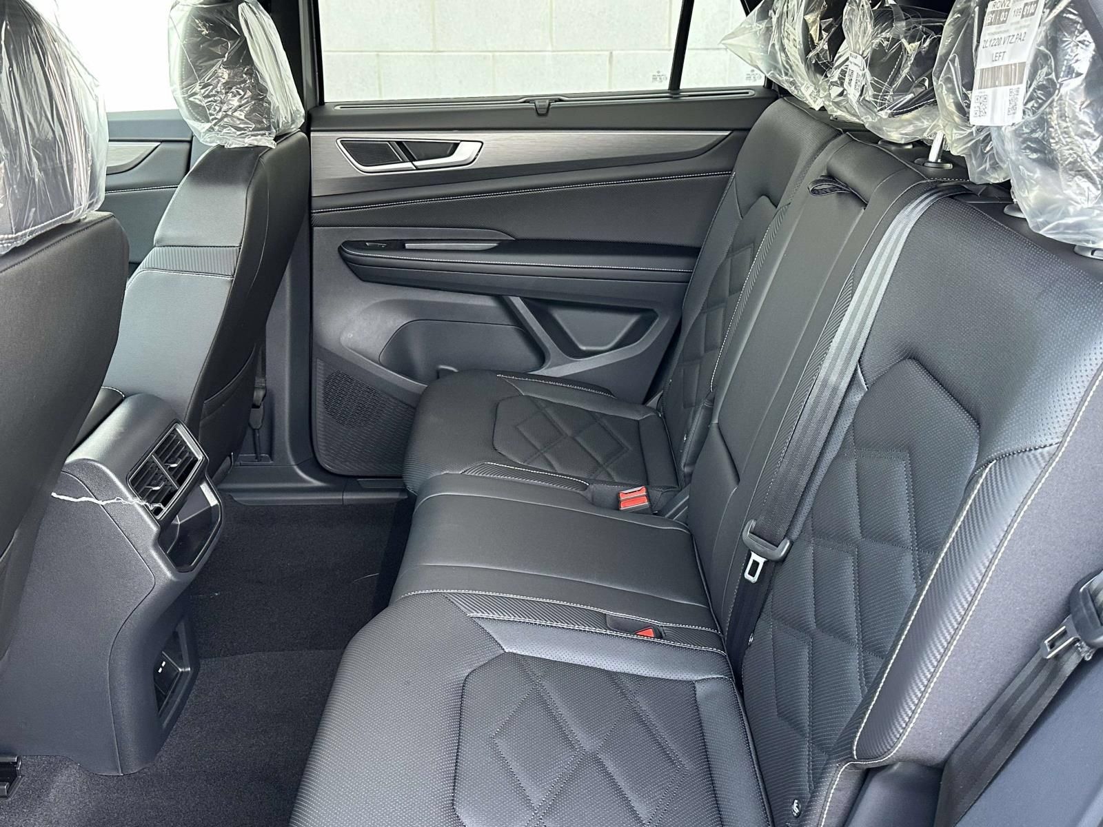 New 2026 Volkswagen Atlas Cross Sport SE AWD/4WD image 13