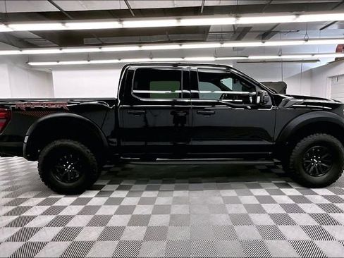 Used 2025 Ford F150 Raptor AWD/4WD image 15