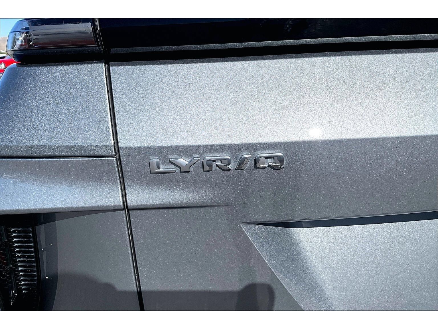 Used 2024 Cadillac Lyriq Tech w/ Driver Assist Package AWD/4WD image 24