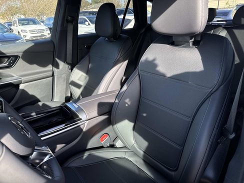 New 2026 Mercedes-Benz GLC 300 4MATIC image 9