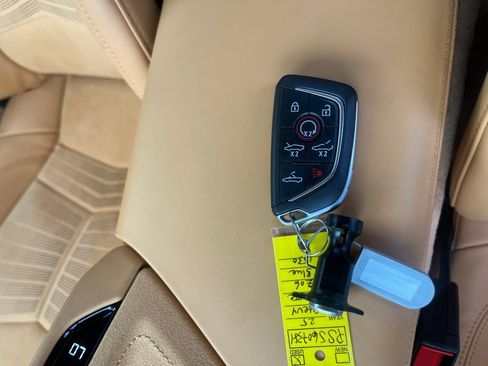 Used 2025 Chevrolet Corvette Z06 RWD image 27