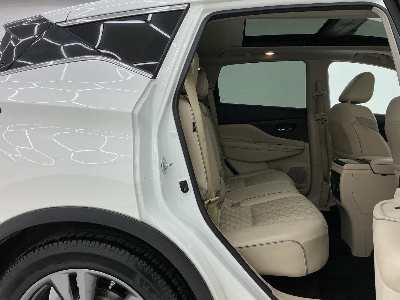 Used 2019 Nissan Murano Platinum w/ Cargo Package AWD/4WD image 21