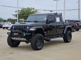 Used 2022 Jeep Gladiator Mojave w/ Cold Weather Group AWD/4WD video 3