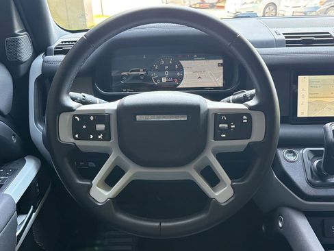 Used 2023 Land Rover Defender 110 S AWD/4WD image 17
