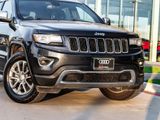 Used 2014 Jeep Grand Cherokee Limited w/ Luxury Group II image 2