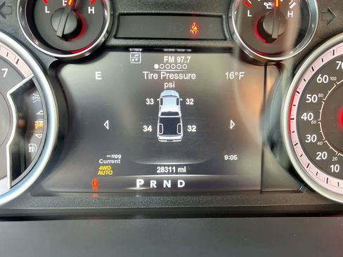 Used 2018 RAM 1500 Sport w/ Sport Premium Group image 15