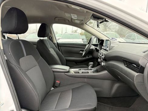 Used 2024 Nissan Sentra SV image 18