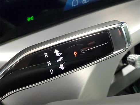 New 2026 Cadillac Vistiq Sport w/ LPO, Floor Liner Package image 12