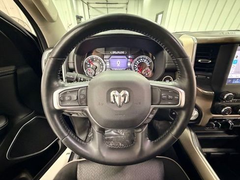 Used 2022 RAM 1500 Laramie AWD/4WD image 11