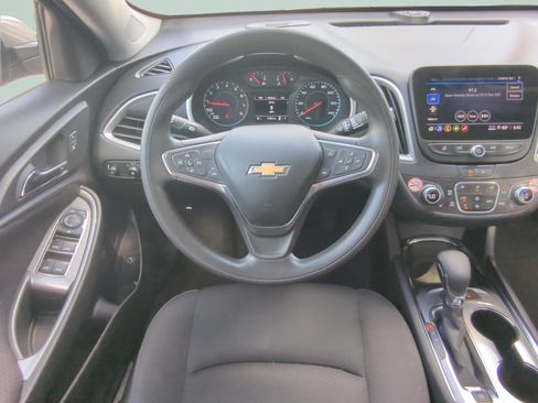 Used 2024 Chevrolet Malibu LT image 12