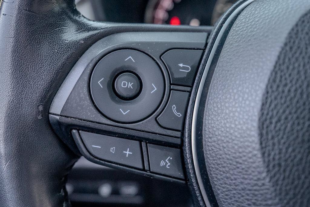 Used 2019 Toyota RAV4 Limited AWD/4WD image 36