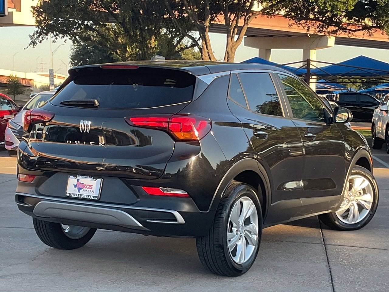 Used 2025 Buick Encore GX Preferred FWD image 4