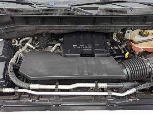 Used 2022 Chevrolet Silverado 1500 Custom RWD image 28